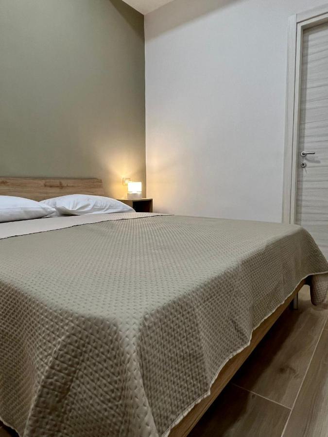 Antico Borgo Rooms Неаполь Экстерьер фото